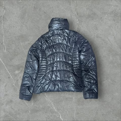 Blauer Daunenjacke L